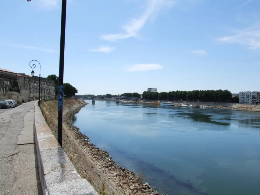 Vue de Arles