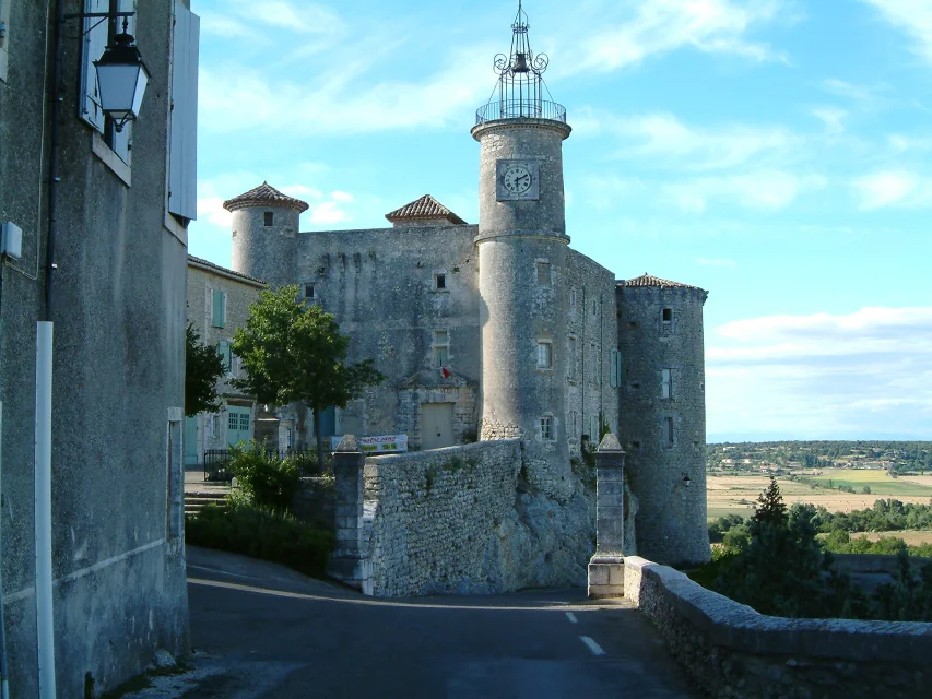 Vue de Château de Lussan