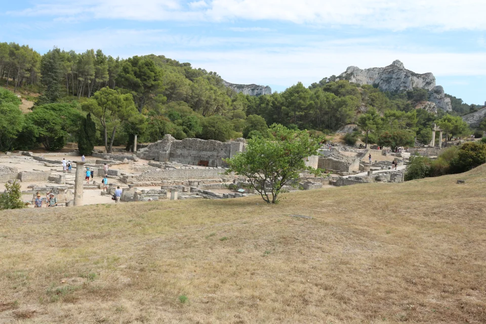 Vue de Saint-Rémy-de-Provence — Glanum