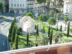 Porte du Pila Saint Gély