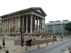 Maison Carrée 2004