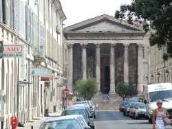 Maison Carrée 2004