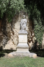 Statue Antoine Bigot