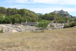 Vue Glanum