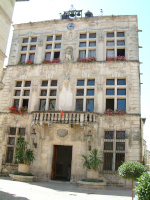 L'Hôtel de Ville