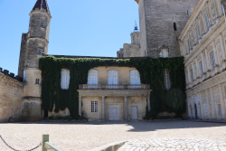 Cour Chateau Ducal